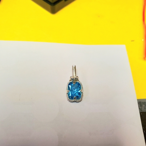 Handmade Sterling Silver crushed ice cz pendant - Picture 2 of 4